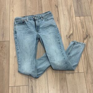 Levi's Men's Straight Jeans in Light Blue Denim